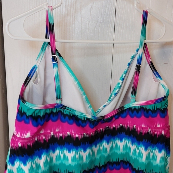 Catalina Colorful Tankini Top Size 2X Summer Swimwear Resort Beach Swimsuit Boho - Picture 4 of 9